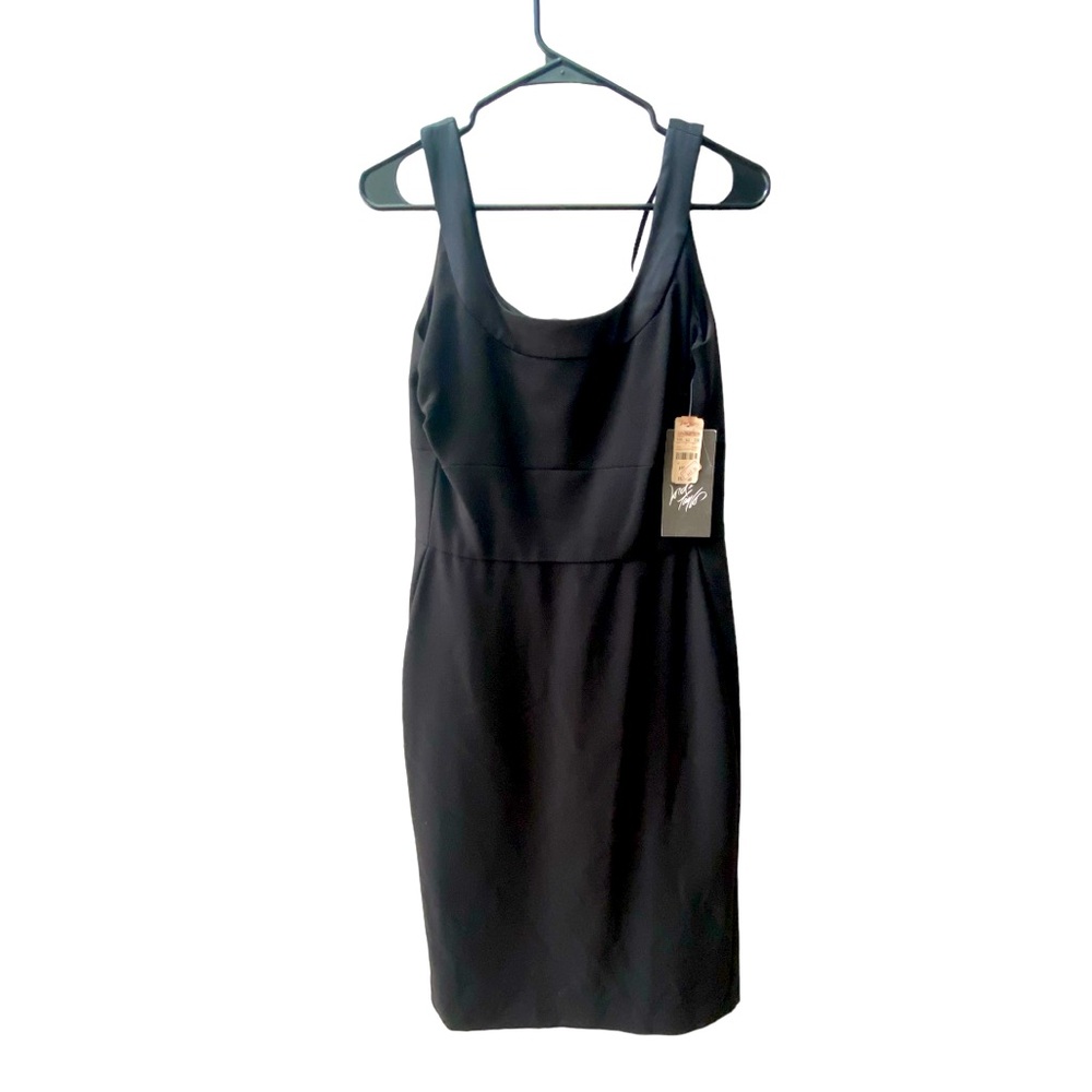 Donna Ricco Dress Size 8 Never worn.